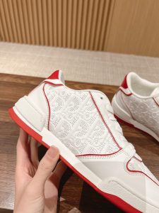 頂級原單女款小白色DIOR真皮鞋子 男女同款