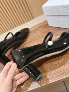 DIOR高仿莆田鞋小方頭鞋子 女款