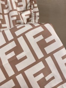 高仿Fendi芬迪沙灘旅遊必備休閒短褲沙灘褲女款