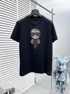 頂級復刻Fendi老佛爺圖案設計絲光棉短袖T恤