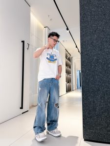 Fendi高仿專櫃同步長絨棉短袖圓領T恤 男裝