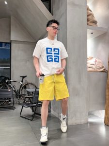 頂級A貨Fendi高仿休閒短褲 黃色