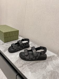 頂級原單Gucci情侶鞋沙灘涼鞋 經典老布鞋 黑色