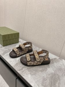 頂級高仿Gucci情侶沙灘鞋 涼鞋 精美設計 咖啡色