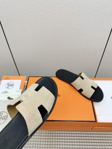 愛馬仕Hermes高仿舅老爺拖鞋好穿經典百搭