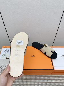 愛馬仕Hermes高仿舅老爺拖鞋好穿經典百搭