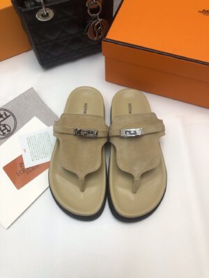 男女同款Hermes愛馬仕高仿chypre涼鞋真皮材質