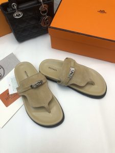 男女同款Hermes愛馬仕高仿chypre涼鞋真皮材質