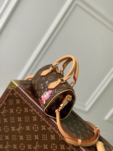 M82624新品高仿LV Nano Speedy 手袋