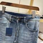 頂級高仿褲子路易威登奢侈品LV男裝牛仔褲淺藍色