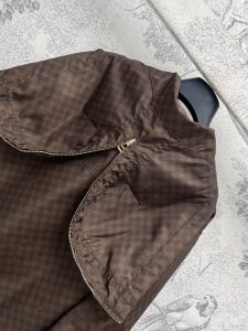 路易威登高仿LV盤棋格連帽薄款外套防曬服男女同款