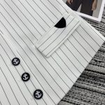 高仿路易威登衣服春夏系列女款無袖馬甲時尚背心
