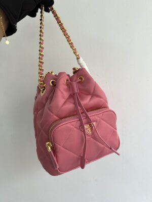 1比1複刻普拉達包包 Prada Re-Edition 1995 Chaîne Re-Nylon 肩背袋 紅
