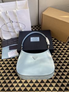 原單普拉達包包 Prada Cleo拋光皮革掛肩袋腋下包 淺藍