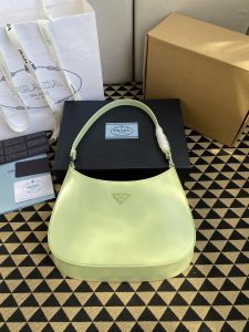 原單普拉達包包 Prada Cleo拋光皮革掛肩袋腋下包 緑色