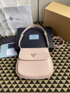 高仿原單普拉達包包 Prada Cleo 亮面皮革單肩包 腋下包 粉紅