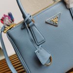 複刻普拉達包包 中號Prada Galleria Saffiano皮革手袋 殺手包 淺藍