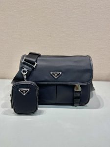 原單複刻普拉達包包 Prada Re-Nylon和Saffiano皮革單肩包 黑