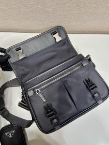 原單複刻普拉達包包 Prada Re-Nylon和Saffiano皮革單肩包 黑