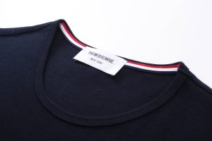 Thom Browne精品服裝高仿短袖T恤貝殼扣