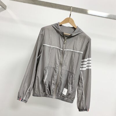 頂級精品服裝特姆佈朗高仿薄款皮護衣連帽外套