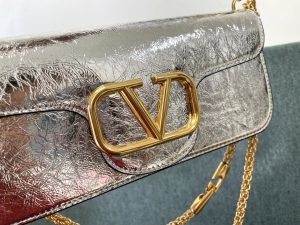 原單複刻VALENTINO華倫天奴包包 VLOGO SIGNATURE LOCÒ小牛皮手袋 銀