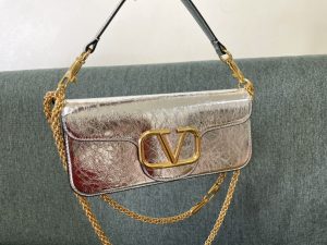 原單複刻VALENTINO華倫天奴包包 VLOGO SIGNATURE LOCÒ小牛皮手袋 銀