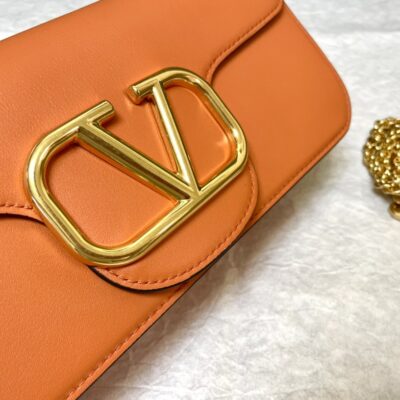 原單複刻VALENTINO華倫天奴包包 VLOGO SIGNATURE LOCÒ小牛皮手袋 橙