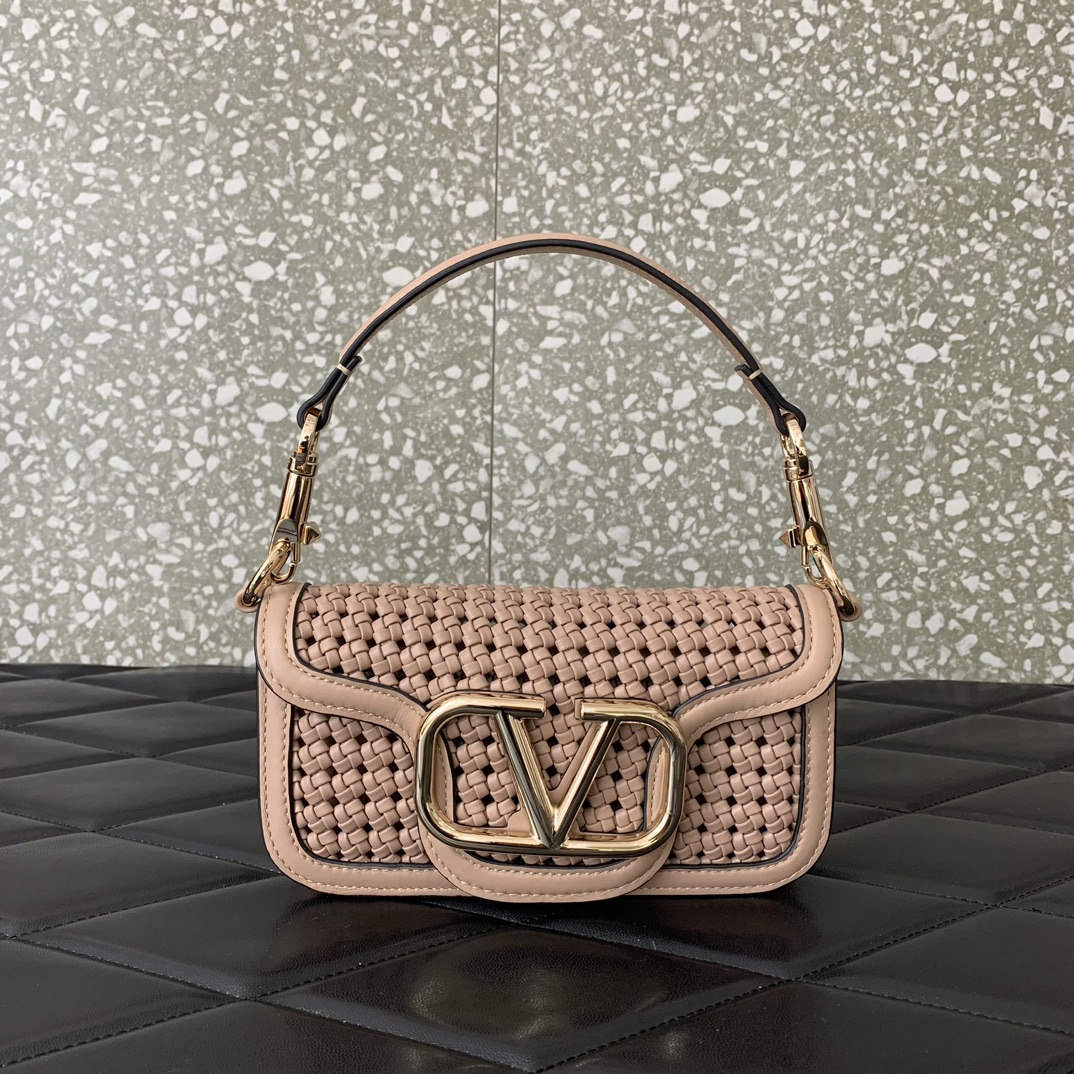 VALENTINO202406141600007.jpg 原單VALENTINO華倫天奴包包 Loco定製編織小牛皮手袋 杏色