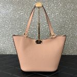 一比一複刻VALENTINO華倫天奴包包 GARAVANI ROCKSTUD小牛皮托特包 土黃