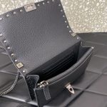 原單VALENTINO華倫天奴包包 Garavani ROCKSTUD粒面小牛皮鏈條手袋 黑色