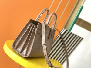 高仿YSL聖羅蘭包包 sac de jour鱷魚壓紋光面皮革NANO手袋 杏色