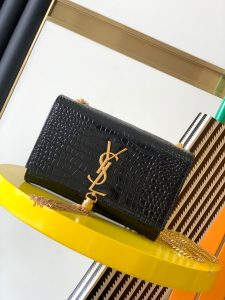 1比1原單YSL聖羅蘭包包 KATE鱷魚壓紋皮革小型流蘇手袋 黑金