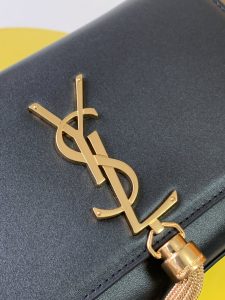 専櫃複刻YSL聖羅蘭包包 kate粒面皮革小型流蘇手袋 平紋黑金