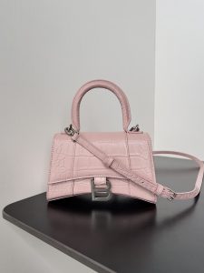 高仿balenciaga巴黎世家 HOURGLASS 加小號鱷魚紋壓紋手提包沙漏包冰粉