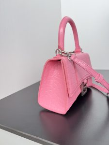 原單balenciaga巴黎世家 HOURGLASS 加小號鱷魚紋壓紋手提包沙漏包粉色