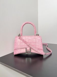 高仿balenciaga巴黎世家 HOURGLASS 加小號鱷魚紋壓紋手提包沙漏包 巴黎粉