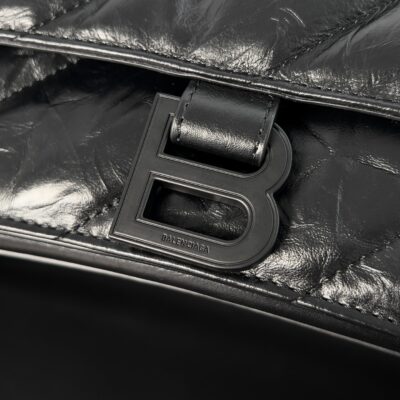 複刻balenciaga巴黎世家 Crush 中號黑色壓光牛皮革絎縫鏈帶包