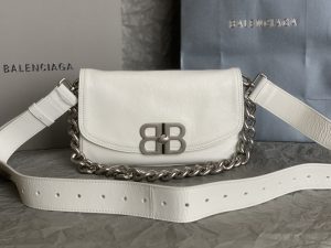 1比1複刻balenciaga巴黎世家 BB Soft牛皮革小號翻蓋包斜挎單肩包 黑色