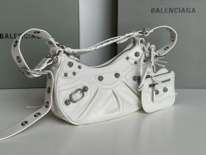 高仿BALENCIAGA巴黎世家 LE CAGOLE 加小號油蠟皮白色鑲萊茵石單肩包