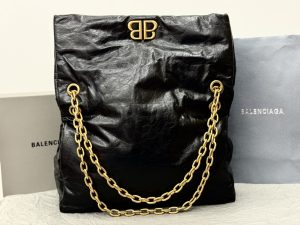 高仿BALENCIAGA巴黎世家 Monaco細紋牛皮革大號鏈帶包 大號油蠟黑金