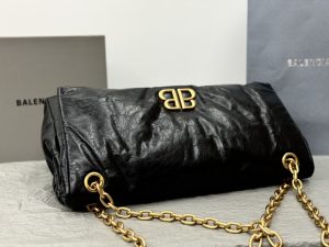 高仿BALENCIAGA巴黎世家 Monaco細紋牛皮革大號鏈帶包 大號油蠟黑金