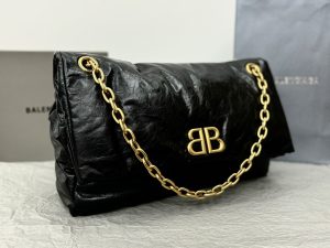 高仿BALENCIAGA巴黎世家 Monaco細紋牛皮革大號鏈帶包 大號油蠟黑金
