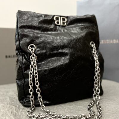 複刻BALENCIAGA巴黎世家 Monaco細紋牛皮革鏈帶包 小號油蠟黑銀