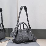 複刻高仿BALENCIAGA巴黎世家 Neo Cagole 細紋牛皮革手提包 中號灰色