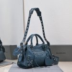 複刻高仿BALENCIAGA巴黎世家 Neo Cagole 細紋牛皮革手提包 中號深藍