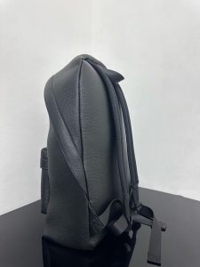 一比一原單BALENCIAGA巴黎世家包包 Everyday黑色柔滑雙層牛皮革雙肩包 大號