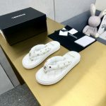 走秀款頂級香奈兒高仿涼鞋女款 白色 真皮