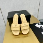 CHANEL香奈兒高仿走秀款涼鞋休閒時尚拖鞋 新品 卡其色