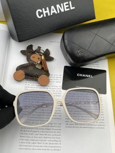 2024新品CHANEL香奈兒高仿太陽墨鏡 明星同款推薦
